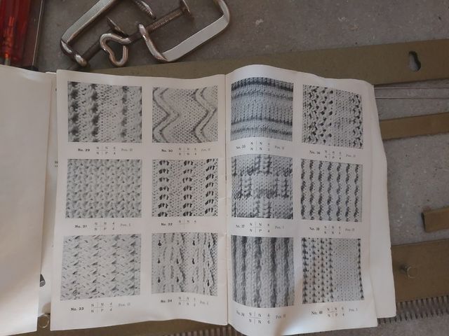 Máquina de tejer Orion antigua