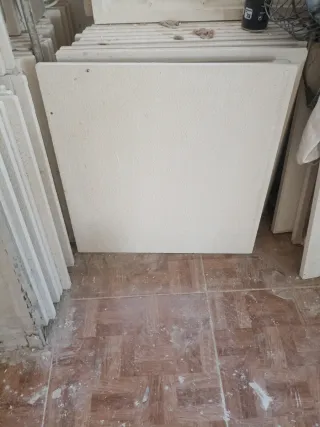 Placas de escayola
Aproximadamente hay 100.