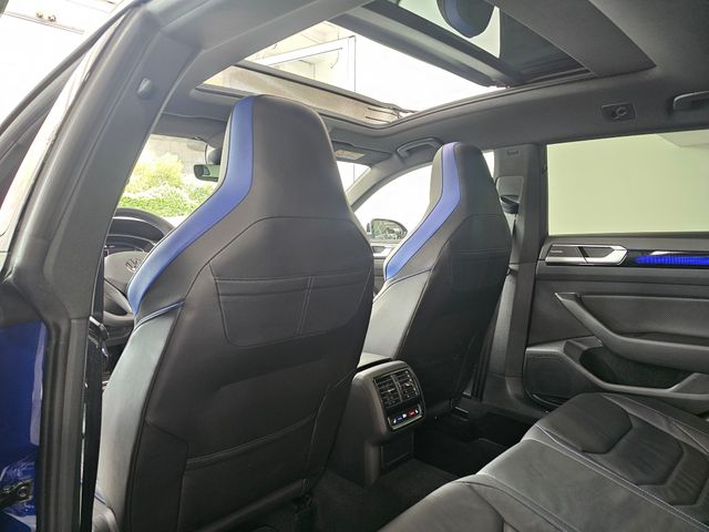 Volkswagen Arteon R 320