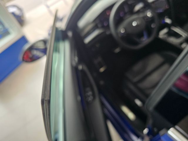 Volkswagen Arteon R 320