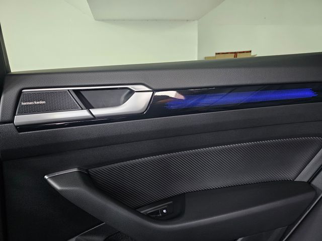 Volkswagen Arteon R 320
