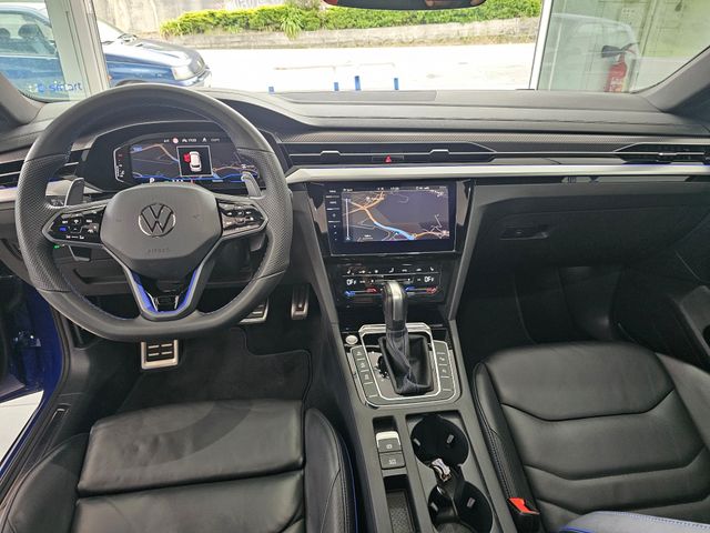 Volkswagen Arteon R 320