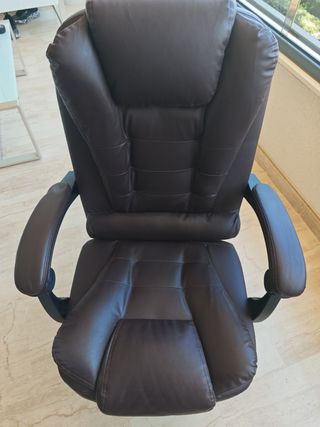 Sillón de Director Negro sin uso prácticamente