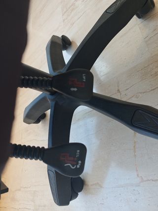 Sillón de Director Negro sin uso prácticamente