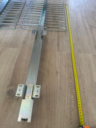 Pantalonero extraíble metálico