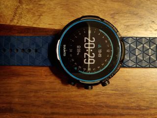 Reloj Suunto 9 Baro Mercedes Benz EQ Formula E.