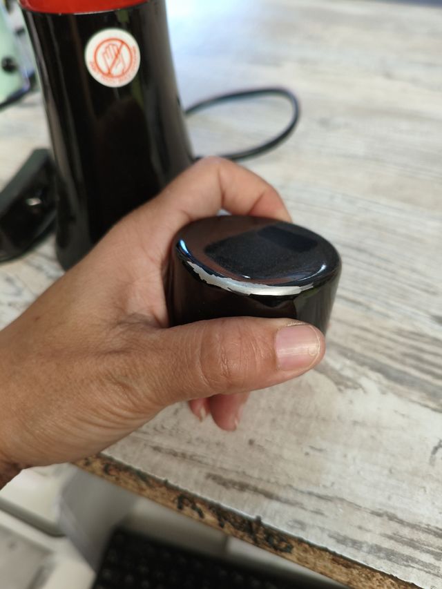 Lámpara de lava azul y roja