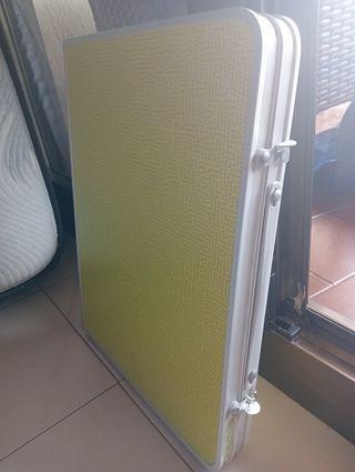Mesita plegable pequeña camping verde y plata
