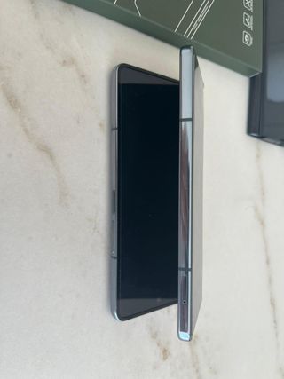 Samsung Galaxy Z Fold 4 256GB - En garantía