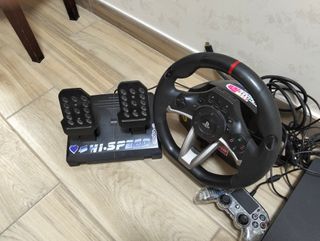 Volante PS4 con pedali e joystick