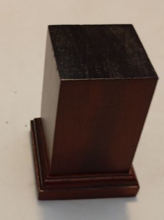 Set basette legno per figurini