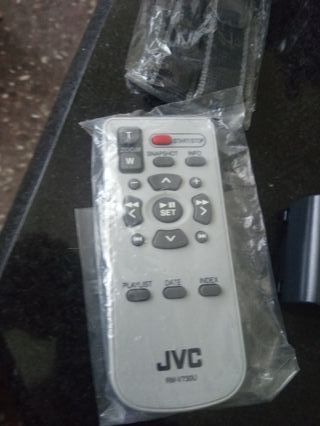 Videocámara JVC GZ-MG37E Plata/Negro
