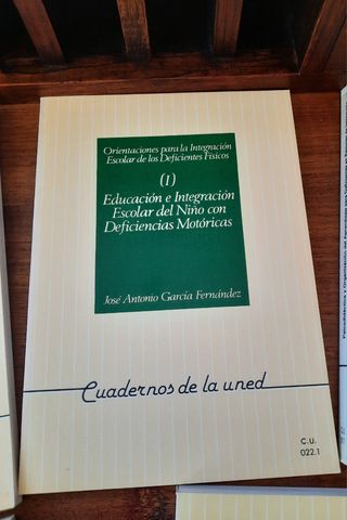 Libros de la UNED sobre integración escolar
