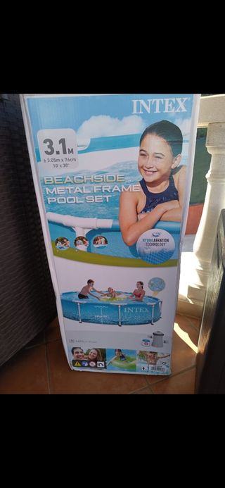 Piscina desmontable con funda protectora