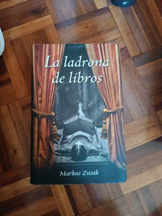 Lote de libros de narrativa