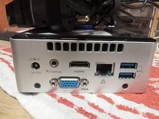 Intel NUC NUC5PGYH Mini PC