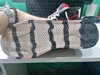 Zapatos skate estampado Shein Rojo Negro talla 40