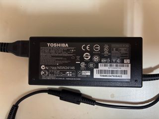 Portátil Toshiba Satellite L500-1UT 15.6