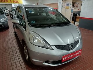 Honda Jazz 1.4 i-VTEC ELEGANCE