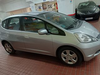 Honda Jazz 1.4 i-VTEC ELEGANCE