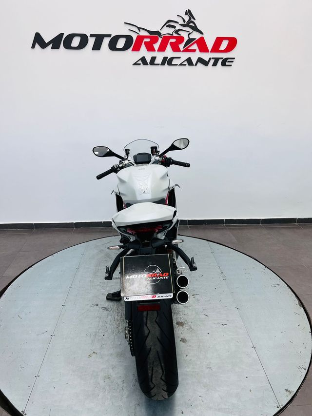 Ducati Supersport S A2