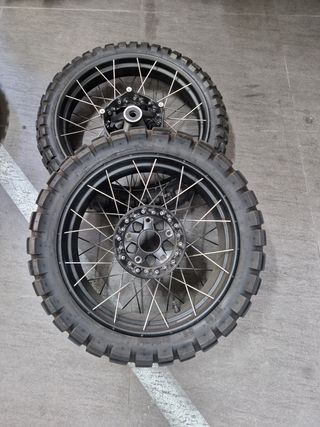 Llantas R 1250/1200GS TKC80