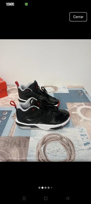 Botas Nike Jordan Negras y Rojas
