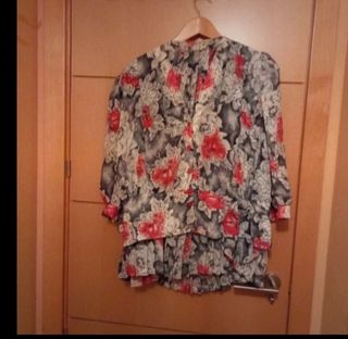 Traje floral