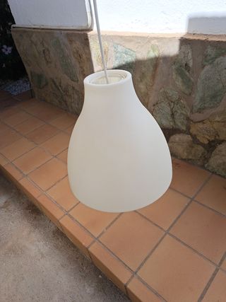 Lámpara colgante blanca Ikea
