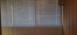 Tende veneziane bianche poco utili