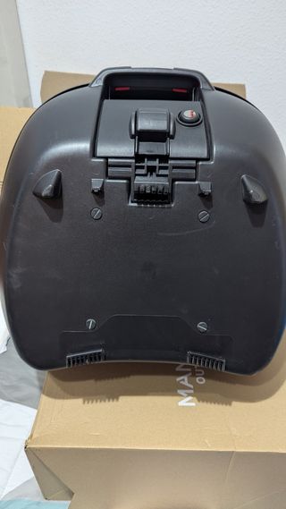 (Como nuevo) Baúl Honda SH125 2008
