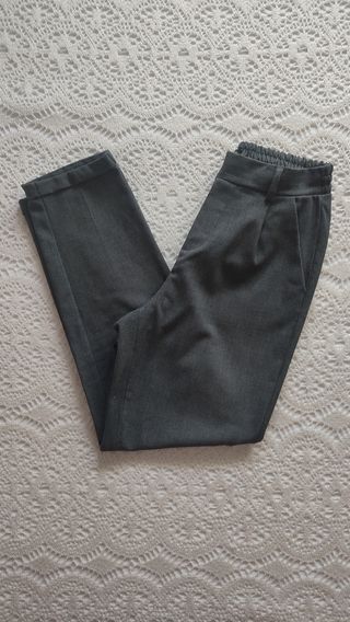 Pantalón de vestir gris oscuro (T. XS)