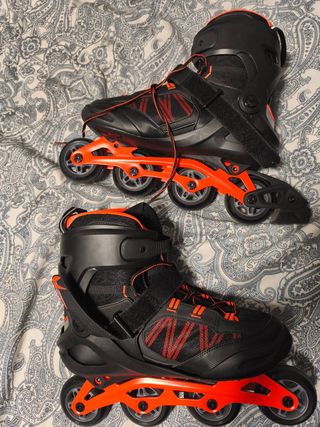 Patines en línea Oxelo negros y naranjas