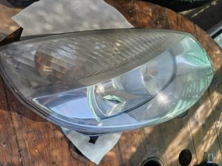 Faro delantero derecho Renault Megane