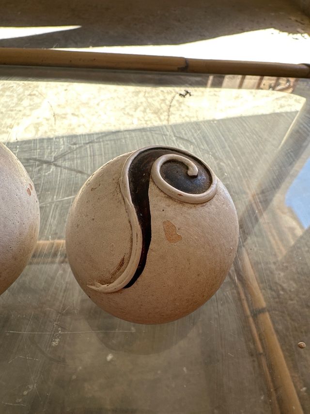 Plato decorativo con 3 bolas