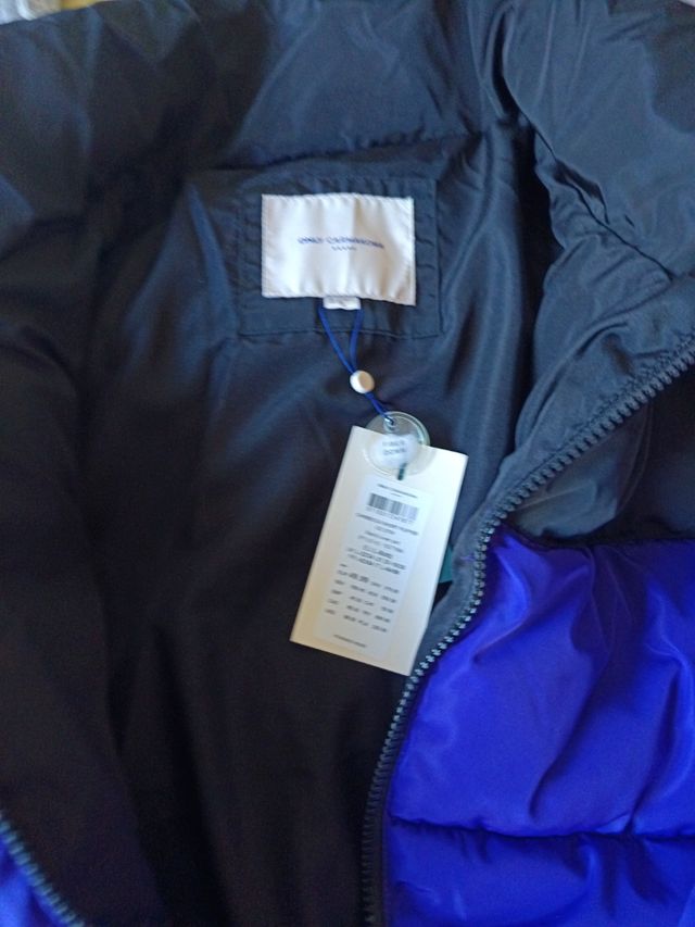 Chaqueta Only Unisex Negra y Azul