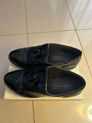 Zapatos Tino Gonzalez charol negro