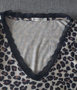 Camiseta Stradivarius Animal Print 