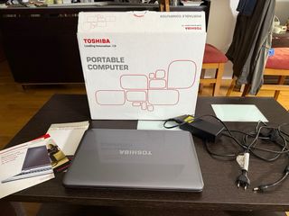 Portátil Toshiba Satellite L850-150 Gris
Funciona