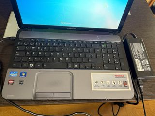 Portátil Toshiba Satellite L850-150 Gris
Funciona