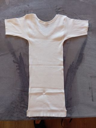 Camiseta interior mujer antigua blanca