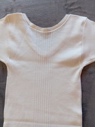 Camiseta interior mujer antigua blanca
