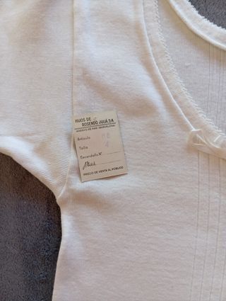 Camiseta interior mujer antigua blanca