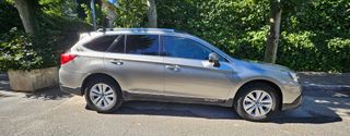 Subaru Outback 2016
