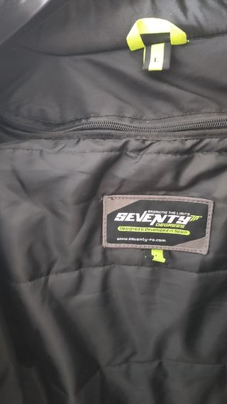 Chaqueta Moto Seventy Negra