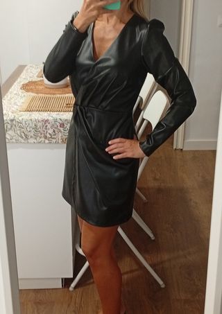 Vestido efecto piel Zara Talla XS