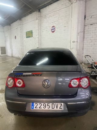 Volkswagen Passat 2005