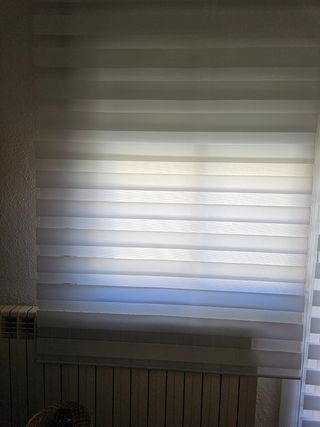 Cortinas Sol y Sombra Gris y Blanco tengo 5.