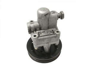Bomba dirección Audi 8D0145156