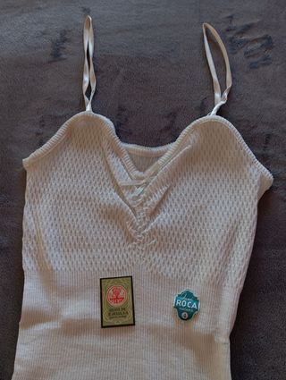 Preciosa camiseta interior mujer antigua blanca